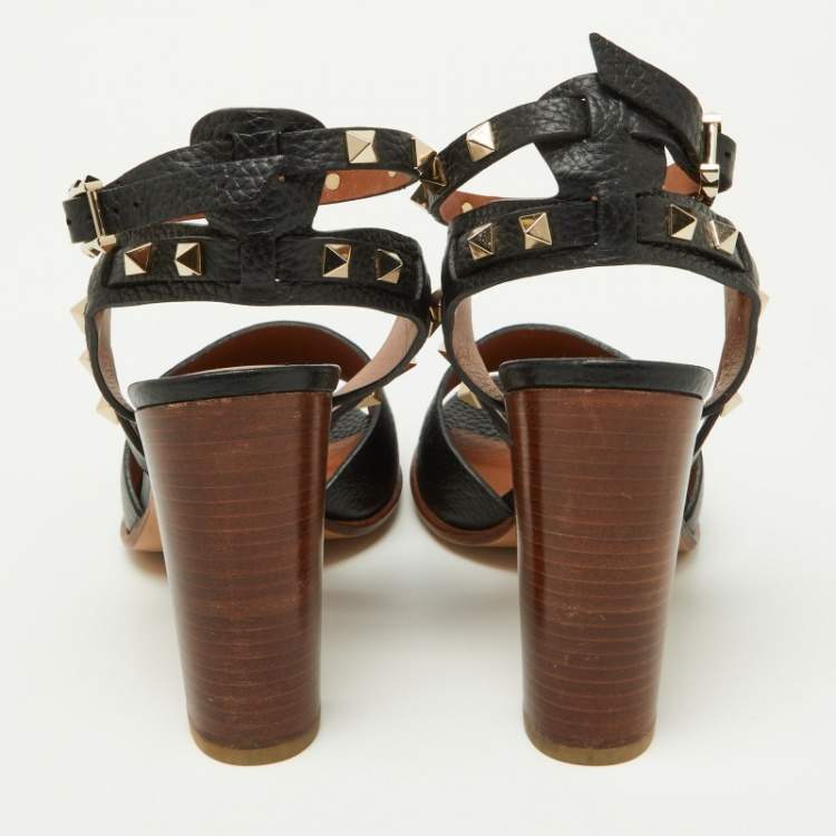 Pre Owned Valentino Black Leather Rockstud Ankle Strap Sandals Size 40