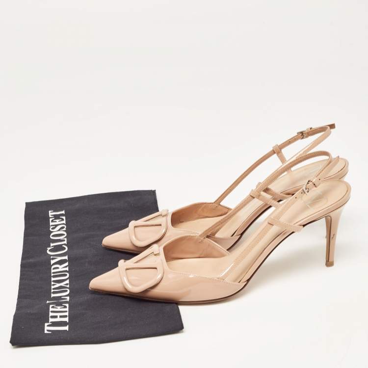 Pre Owned Valentino Beige Patent Escape V logo Slingback Pumps Size 37.5