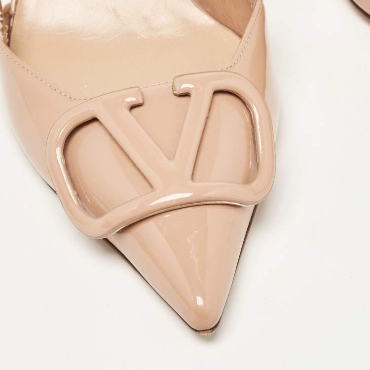 Pre Owned Valentino Beige Patent Escape V logo Slingback Pumps Size 37.5