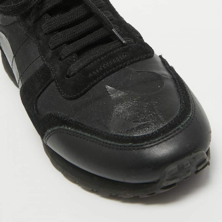 Pre Owned Valentino Black Leather and Suede Rockrunner Law Top Sneakers Size 40