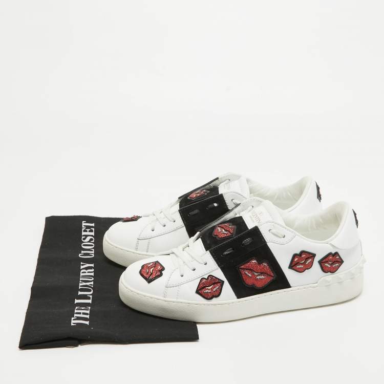 Pre Owned Valentino White/Black Leather and Suede Kiss Me Sneakers Size 39
