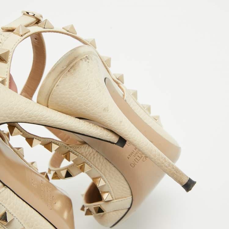 Pre Owned Valentino Cream Leather Rockstud Ankle Strap Pumps Size 39