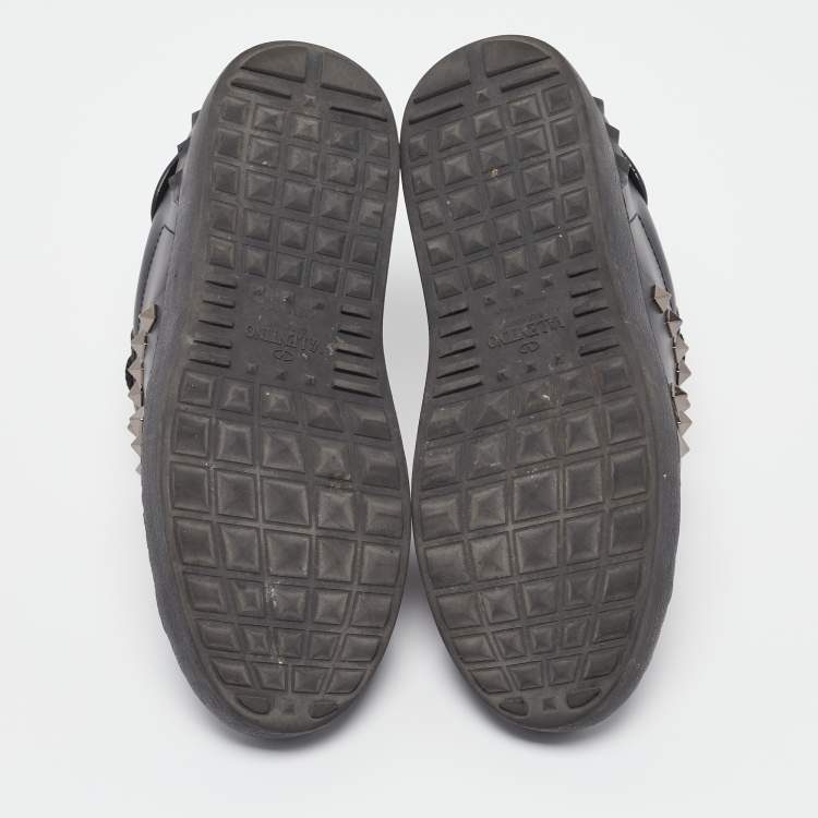 Pre Owned Valentino Black Leather Rockstud Low Top Sneakers Size 36.5