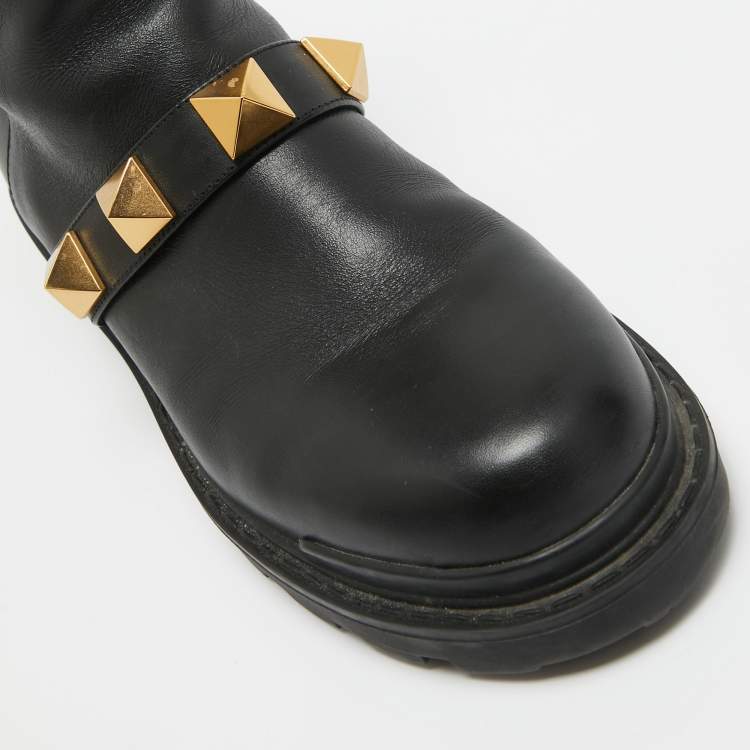 Pre Owned Valentino Black Leather Roman Stud Combat Boots Size 40