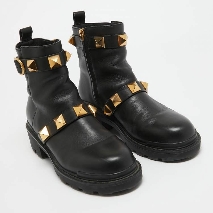Pre Owned Valentino Black Leather Roman Stud Combat Boots Size 40