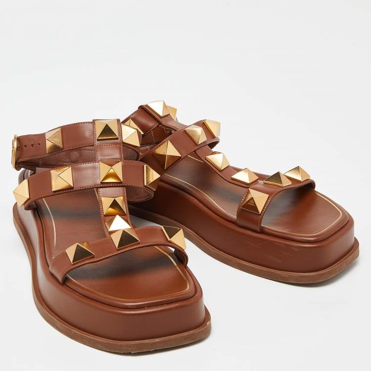 Pre Owned Valentino Brown Leather Roman Stud Strappy Flat Slides Size 40