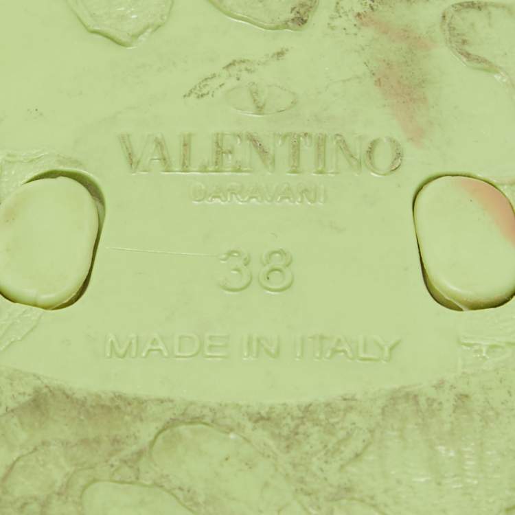 Pre Owned Valentino Green Rubber  Rockstud Bow Thong Flat Slides  Size 38