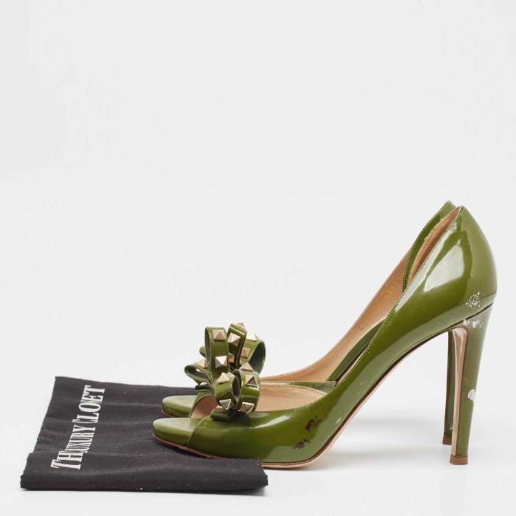 Pre Owned Valentino Army Green Patent Leather Rockstud Bow Open Toe D'orsay Pumps Size 39.5