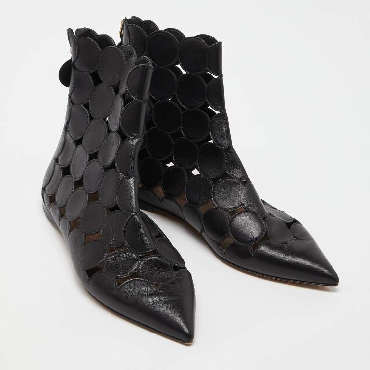 مملوكة مسبقًا Valentino Black Leather Cut Out Flat Ankle Boots Size 37