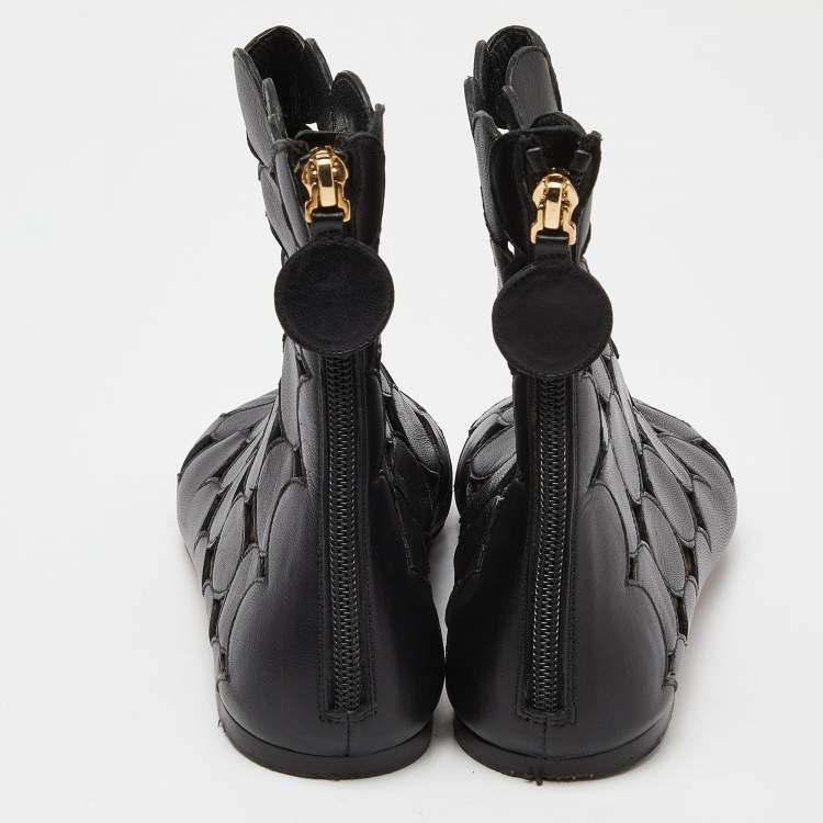 مملوكة مسبقًا Valentino Black Leather Cut Out Flat Ankle Boots Size 37
