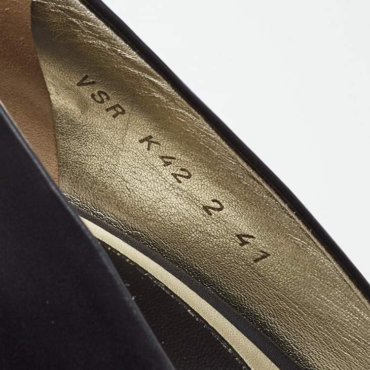 Pre Owned Valentino Black Leather Rockstud Pointed Toe Pumps Size 41