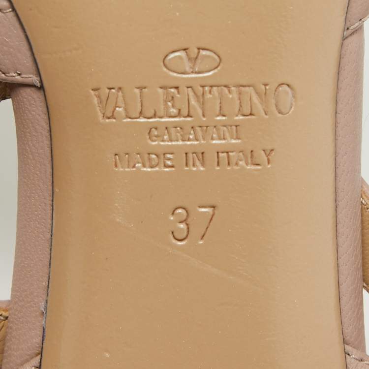 Pre Owned Valentino Black  Patent and Leather Rockstud  Pumps Size 37