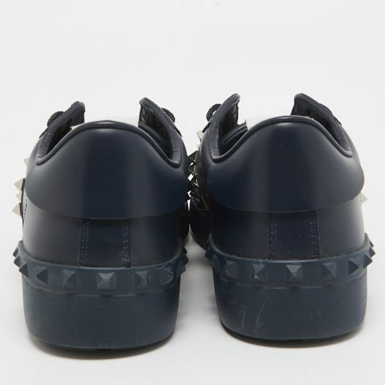 Pre Owned Valentino Navy Blue Leather Rockstud Low Top Sneakers Size 39