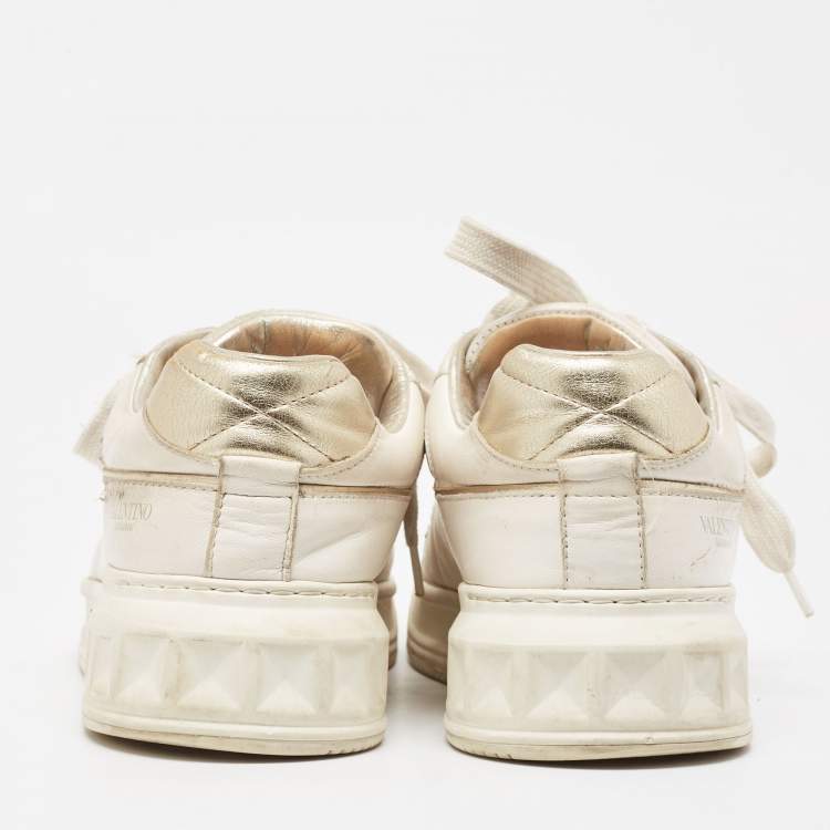 Pre Owned Valentino White Leather  One Stud Law Top Sneakers Size 39