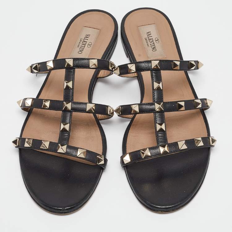 Pre Owned Valentino Black Leather Rockstud Flat Slides Size 39