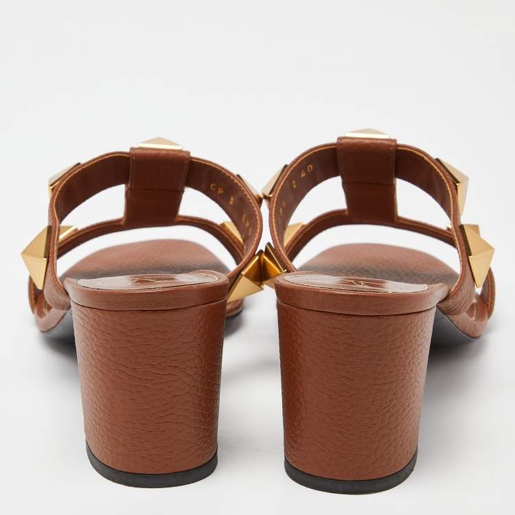Pre Owned Valentino Brown Leather Roman Stud Block Heel Slides Sandals Size 40