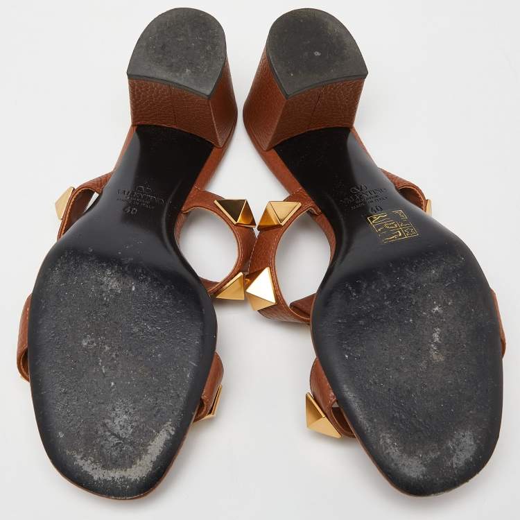 Pre Owned Valentino Brown Leather Roman Stud Block Heel Slides Sandals Size 40