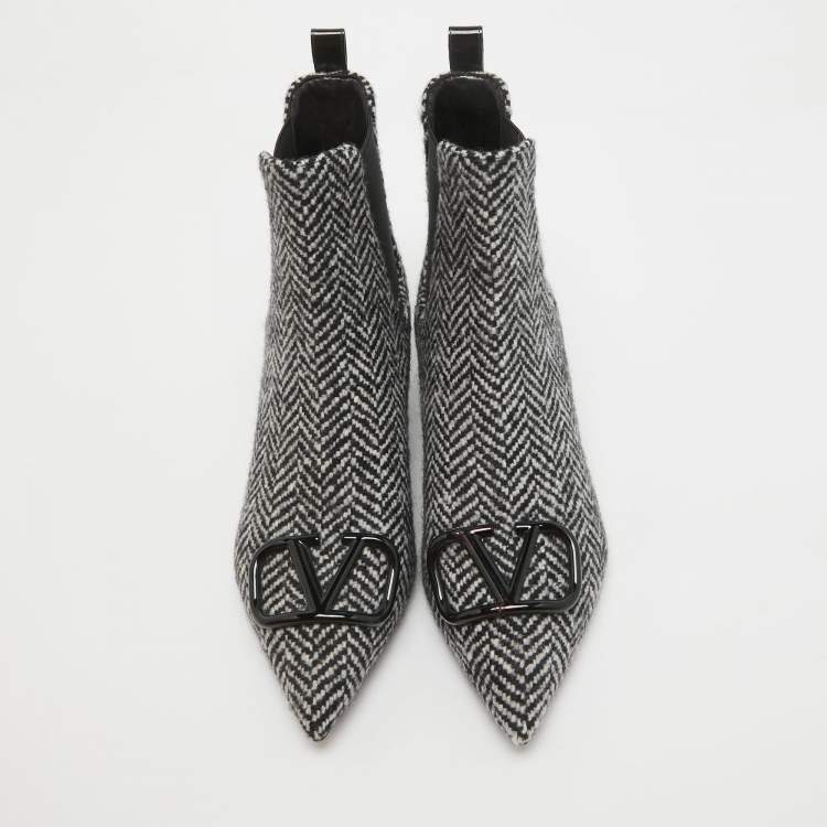Pre Owned Valentino Black/White Wool Escape V Logo Pointed Toe Ankle Booties Size 36