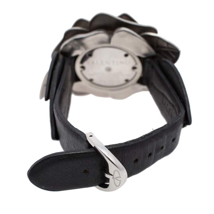 Pre Owned Valentino Black Stainless Steel Flower Motif Leather 87 51 270 025 Women's Wristwatch 45 mm