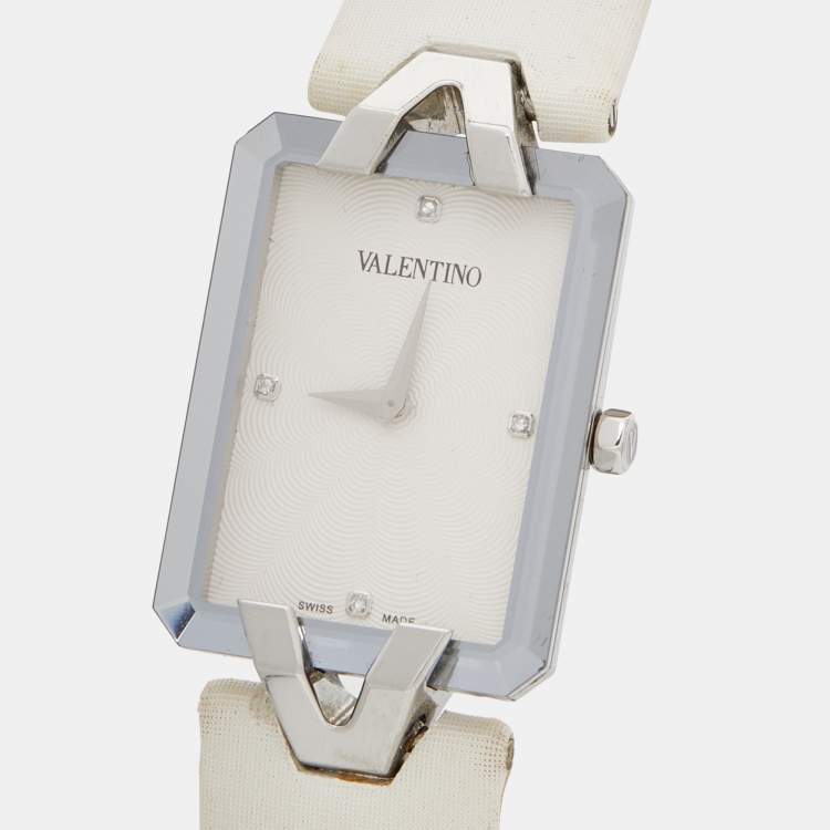 Pre Owned Valentino White Stainless Steel Satin V36 Women's Wristwatch 23 mm
