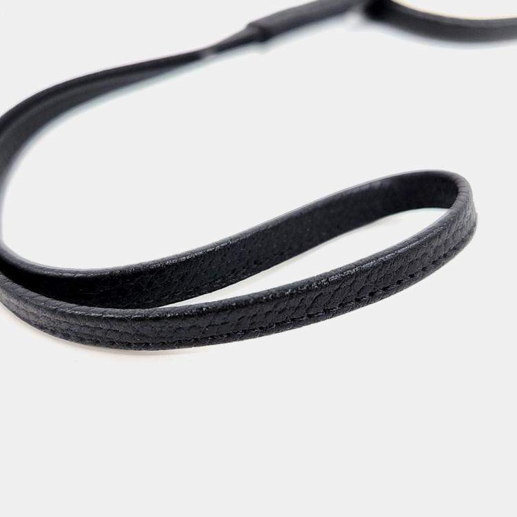 Pre Owned فالاكسترا جلد أسود/أبيض تميمة حقيبة الشبح