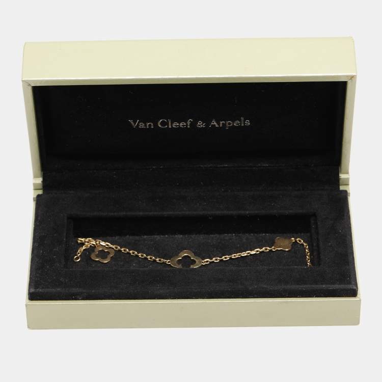Pre Owned Van Cleef & Arpels Byzantine Alhambra 3-Motifs Yellow Gold Bracelet 