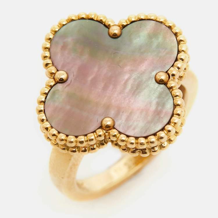 Pre Owned Van Cleef & Arpels Magic Alhambra Grey Mother of Pearl 18k Yellow Gold Ring Size 54