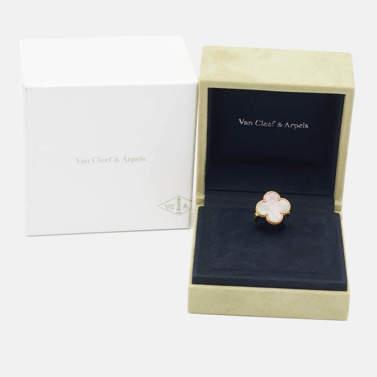 Pre Owned Van Cleef & Arpels Magic Alhambra Grey Mother of Pearl 18k Yellow Gold Ring Size 54
