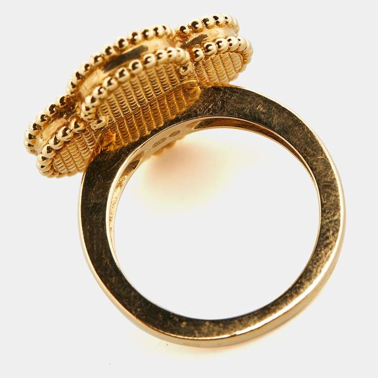 Pre Owned Van Cleef & Arpels Magic Alhambra Grey Mother of Pearl 18k Yellow Gold Ring Size 53