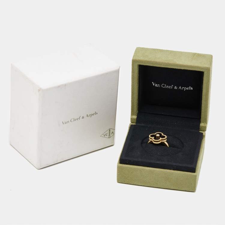 Pre Owned Van Cleef & Arpels Vintage Alhambra Diamond Onyx 18k Yellow Gold Ring Size 52