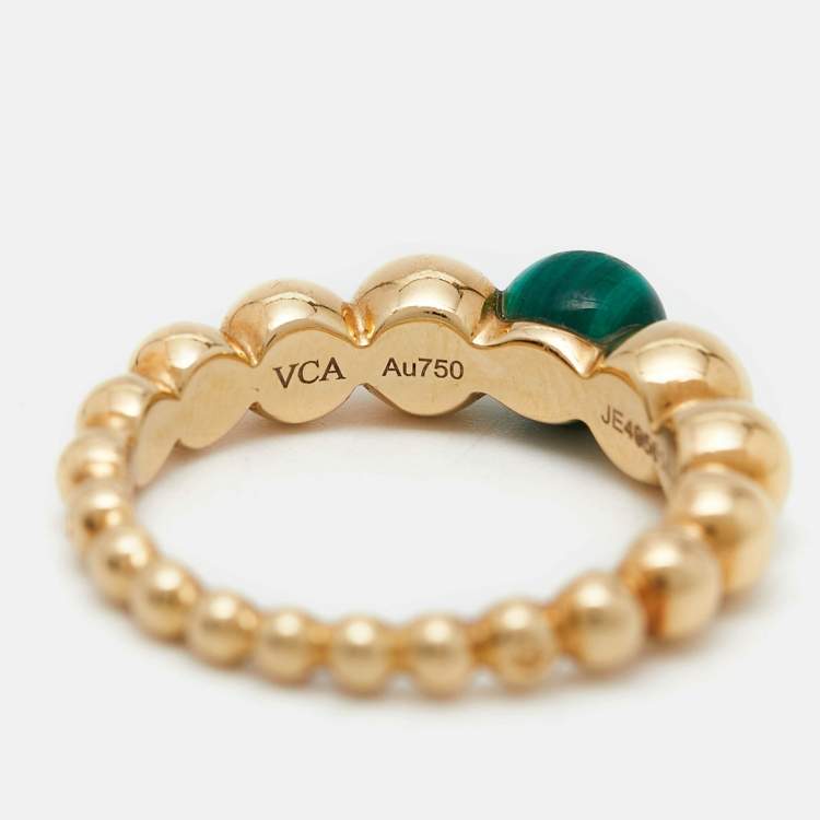 مملوكة مسبقًا Van Cleef & Arpels Perlée Couleurs Variation Malachite 18k Yellow Gold Ring Size 52