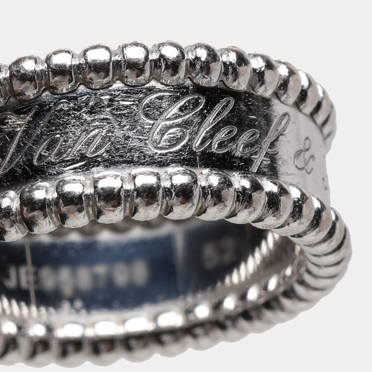 مملوكة مسبقًا Van Cleef & Arpels Perlée Signature 18k White Gold Band Ring Size 52