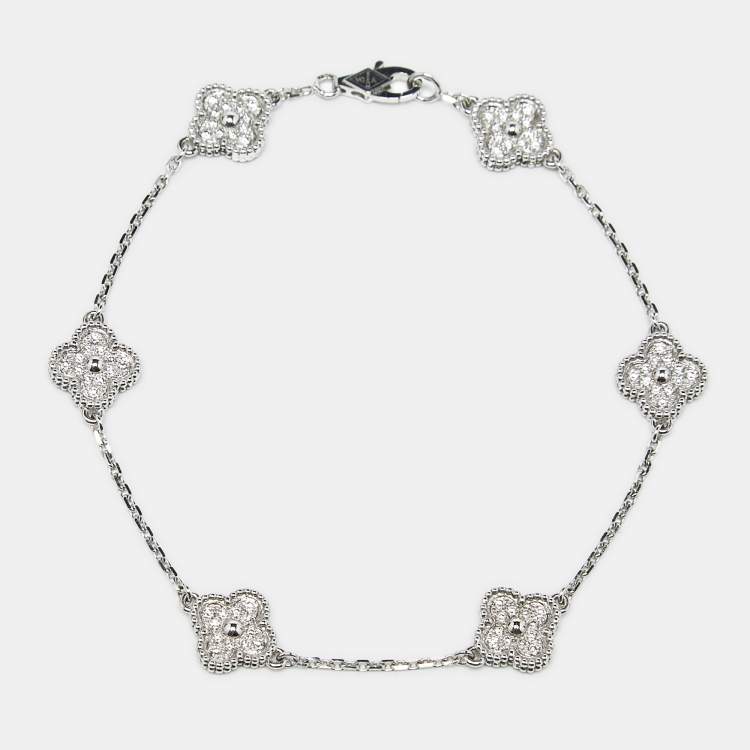 Pre Owned Van Cleef & Arpels Sweet Alhambra Diamonds 18k White Gold 6 Motif Station Bracelet
