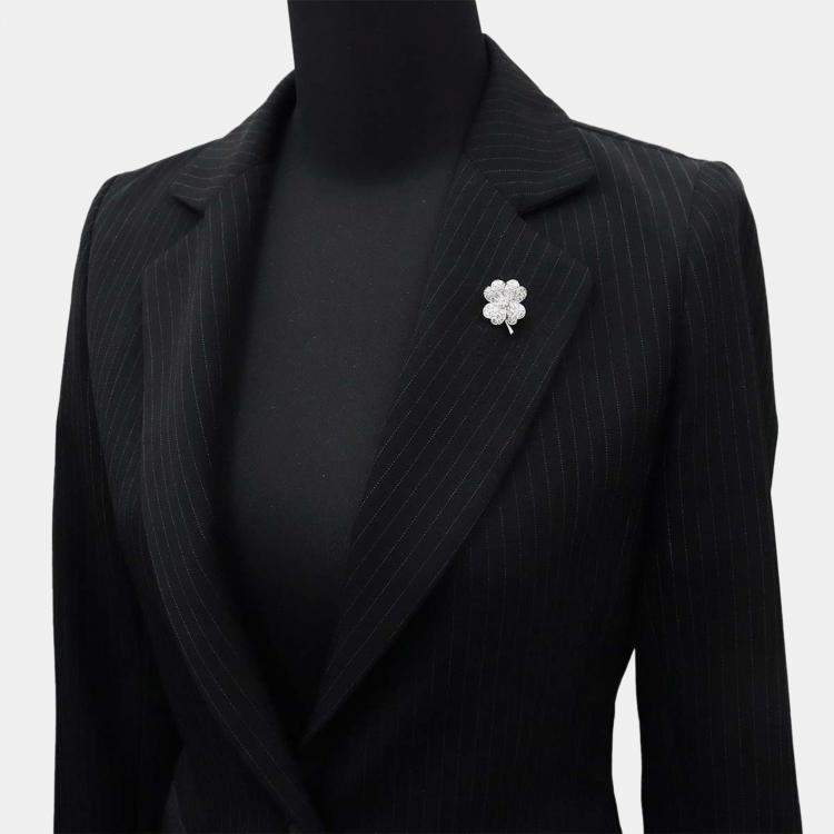 Pre Owned Van Cleef & Arpels Cosmos 18K White Gold Diamond Brooch Necklace