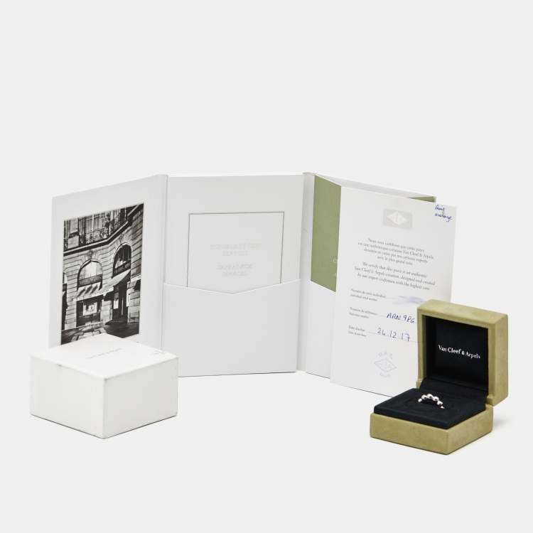 Pre Owned Van Cleef & Arpels Perlee Pearls Oversized 18K White Gold Ring 52 