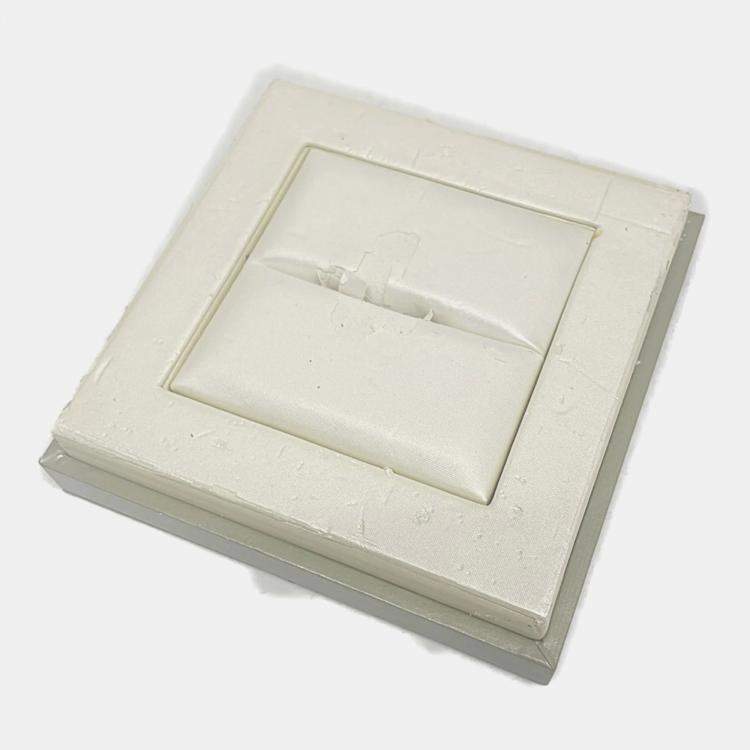 Pre Owned Van Cleef & Arpels Vintage Alhambra 18K Yellow Gold, Diamond, Mother of Pearl Ring EU 50