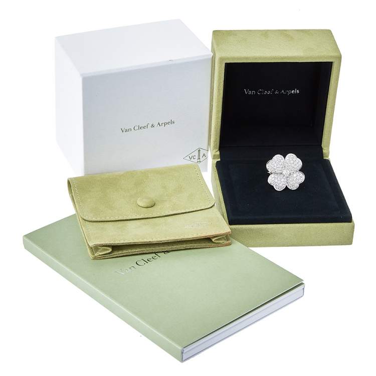 مملوكة مسبقًا Van Cleef & Arpels Cosmos Diamond 18K White Gold Large Ring Size 55