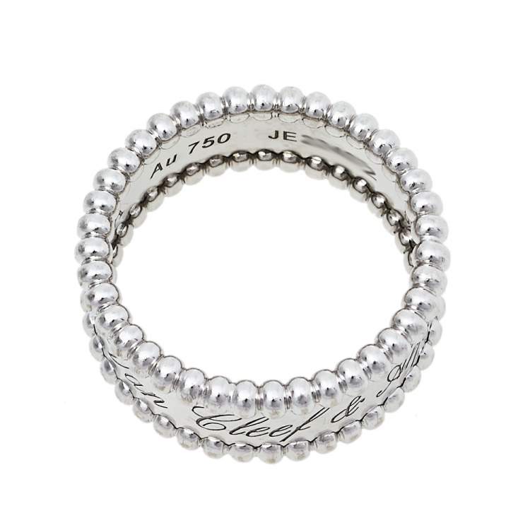 مملوكة مسبقًا Van Cleef & Arpels Perlée Signature 18K White Gold Band Ring Size 52