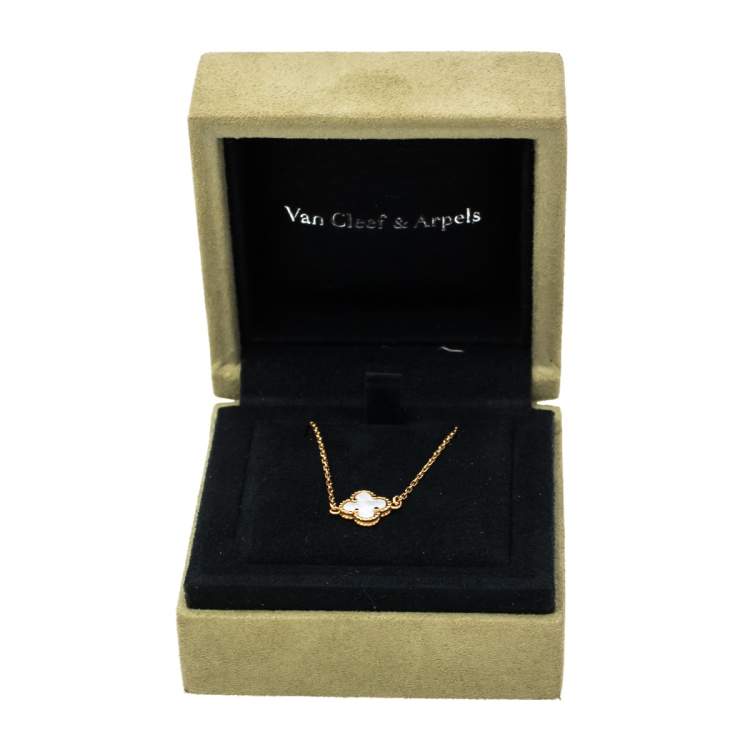 Pre Owned Van Cleef & Arpels Sweet Alhambra Mother of Pearl 18K Yellow Gold Bracelet