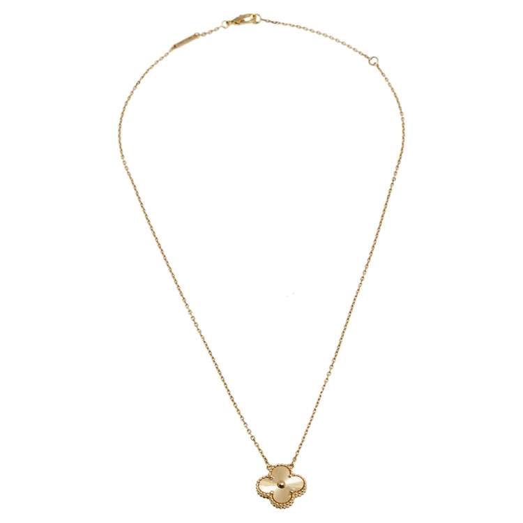 Louis Vuitton Clover Pendant Necklace - 18K White Gold Pendant