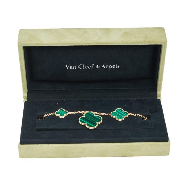 مملوكة مسبقًا Van Cleef & Arpels Magic Alhambra Malachite 18K Rose Gold Bracelet