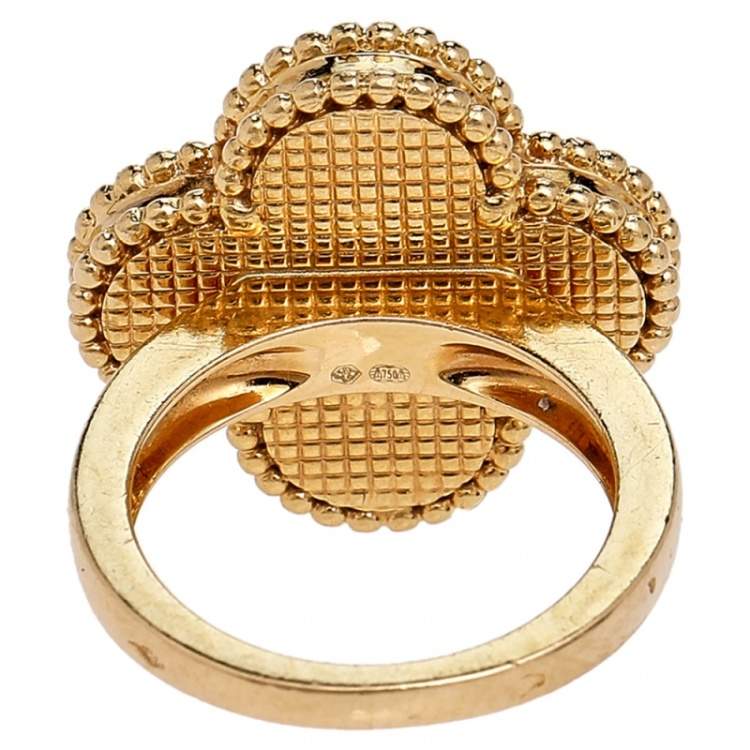 Pre Owned Van Cleef & Arpels Magic Alhambra Grey Mother of Pearl 18K Yellow Gold Ring 49