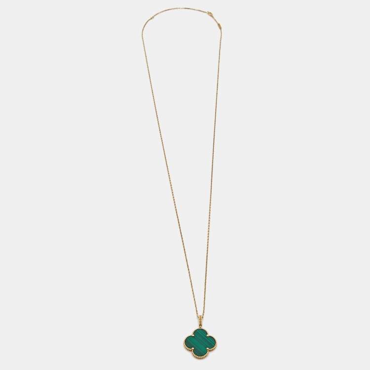 مملوكة مسبقًا Van Cleef & Arpels Magic Alhambra Malachite 18K Yellow Gold Long Pendant Necklace