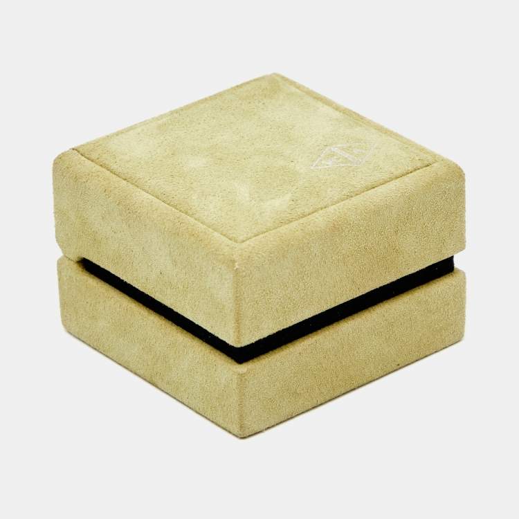 Pre Owned Van Cleef & Arpels Sweet Alhambra Textured 18k Rose Gold Bracelet