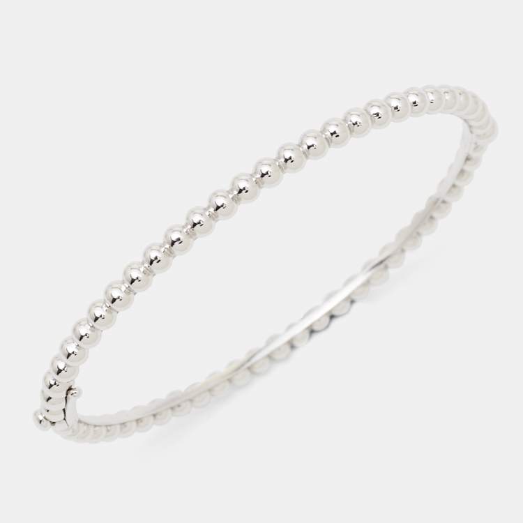 Pre Owned Van Cleef & Arpels Perlée Pearls Medium Model 18k White Gold Bracelet M