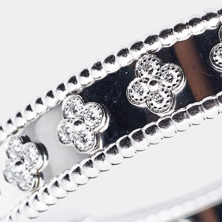 Pre Owned Van Cleef & Arpels Perlée Clover Diamonds 18k White Gold Bracelet L