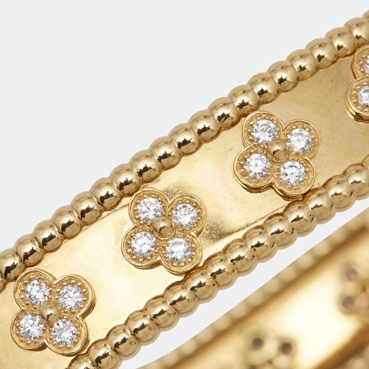 Perlée clovers bracelet, large model 18K yellow gold, Diamond - Van Cleef &  Arpels