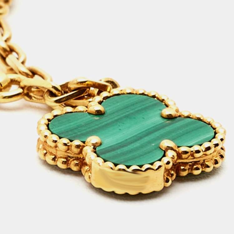 Pre Owned Van Cleef & Arpels Magic Alhambra Malachite 18K Yellow Gold Bracelet