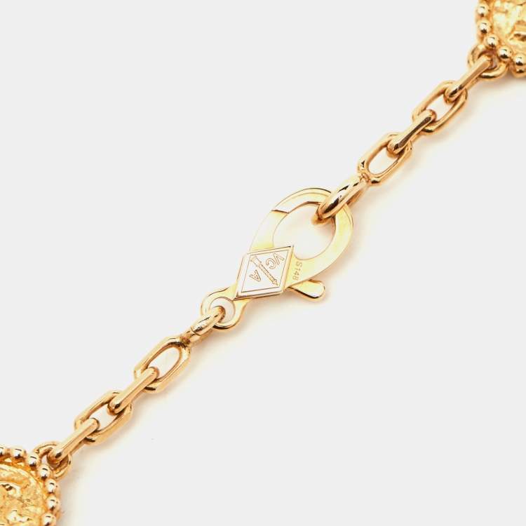 Pre Owned Van Cleef & Arpels Vintage Alhambra Textured 18k Yellow Gold 20 Motif Long Station Necklace