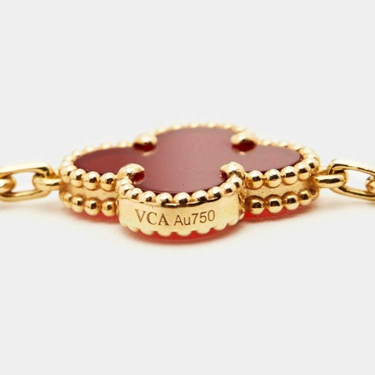 Pre Owned Van Cleef & Arpels Vintage Alhambra Carnelian 18k Yellow Gold Bracelet
